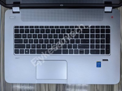 HP ENVY 17 (4th Gen) laptop