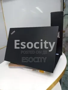 Lenovo Thinkpad T490s