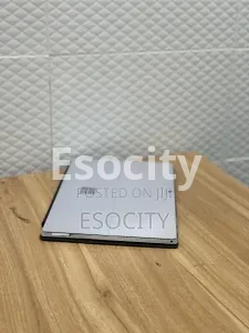 Microsoft Surface Pro 5  i7